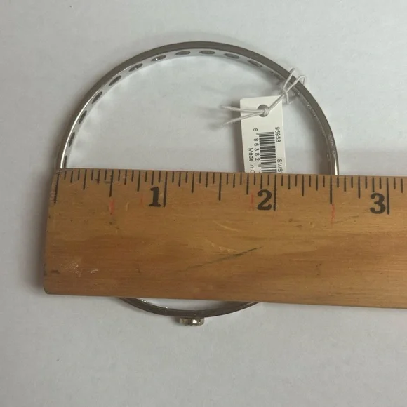 VINTAGE Coach Signature C Pierced Bangle Bracelet BRAND NEW WITH TAG - Picture 5 of 8
